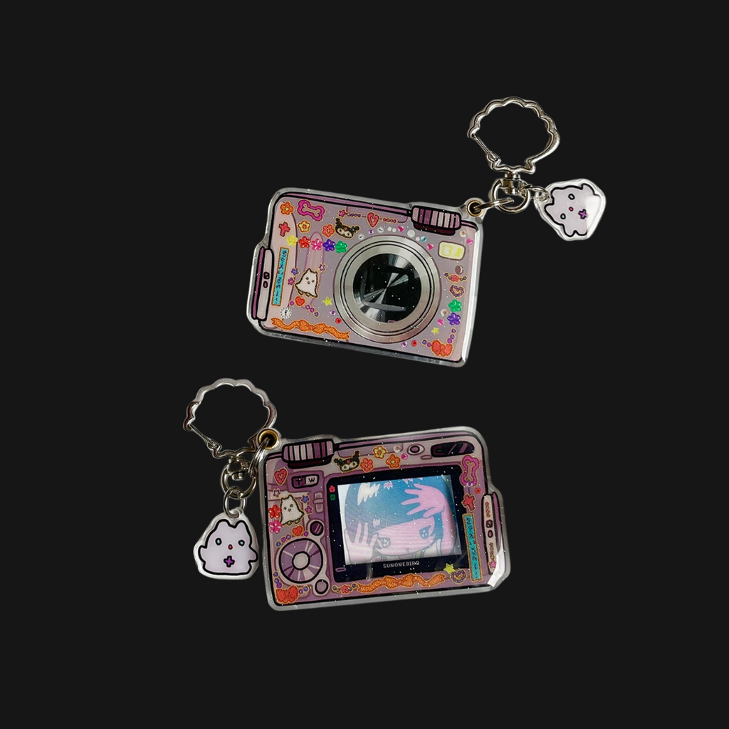 Sunonebird - Shiny Camera Keychain