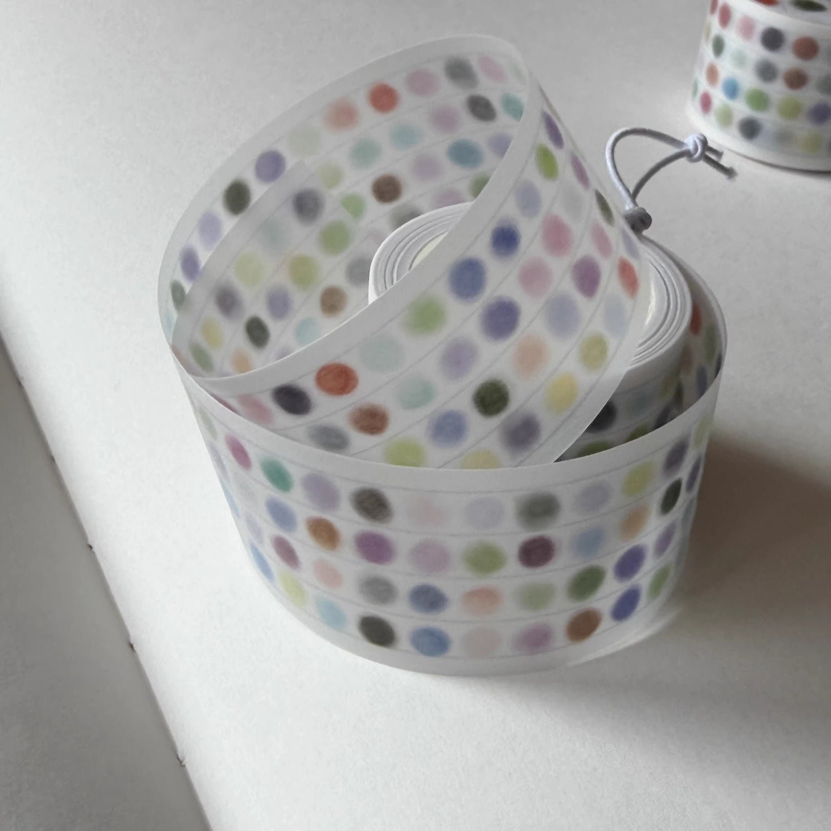 NEMOSISSY - DIZZY DOTS STICKER ROLL