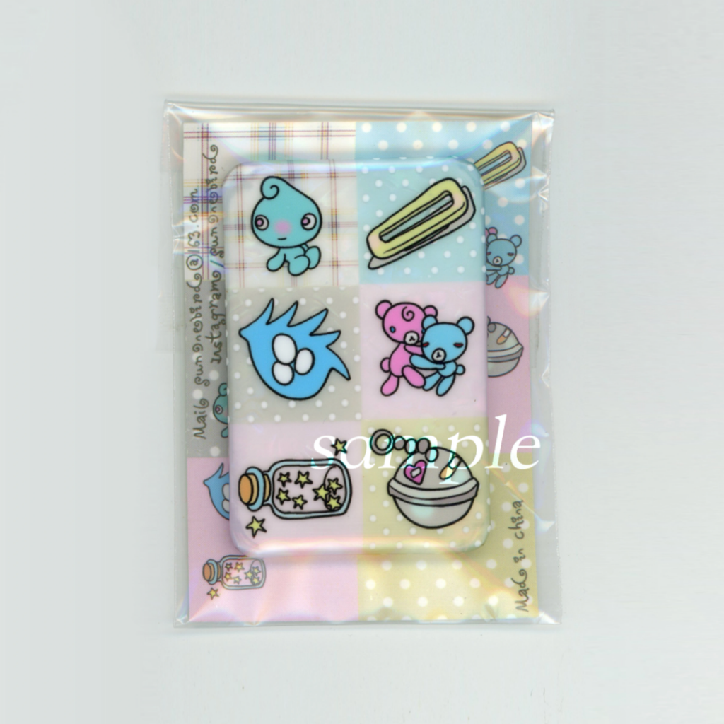 SUNONEBIRD - LITTLE THINGS BADGES