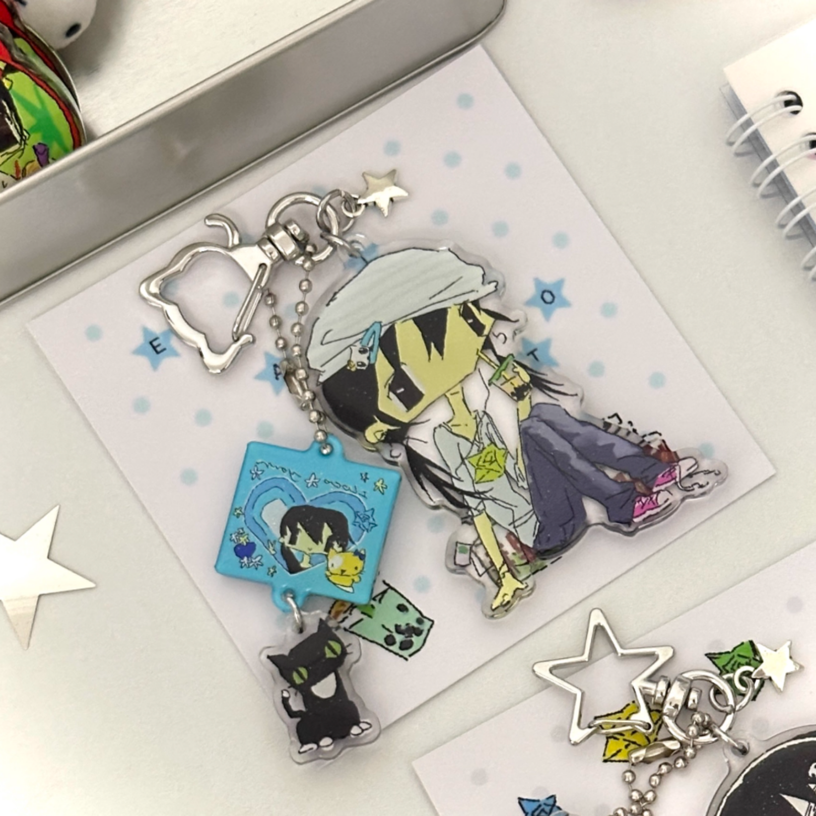 7.45 X EAT HOT - BOBA TRIP KEYCHAIN / CLIP / BADGE