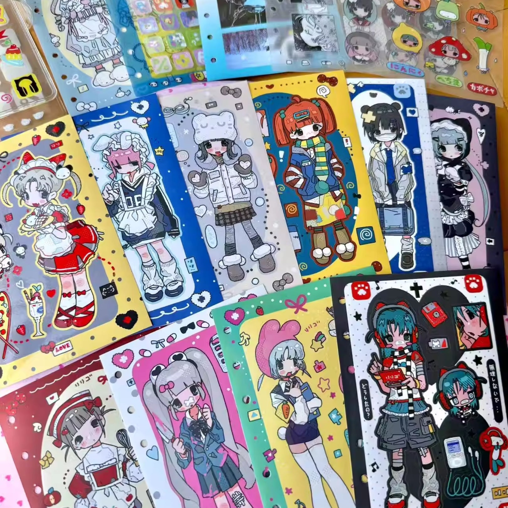 RIRICOZOO - SHOWA FIGURES A6 STICKER BOOK