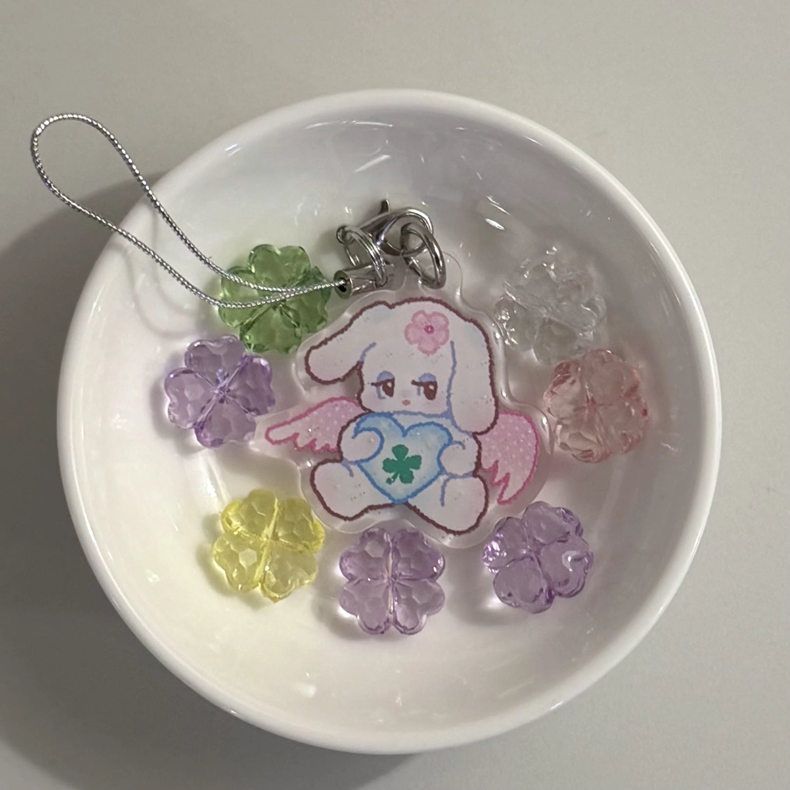 NIO BIUM X ONIONION - LUCKY CLOVER CHARMS