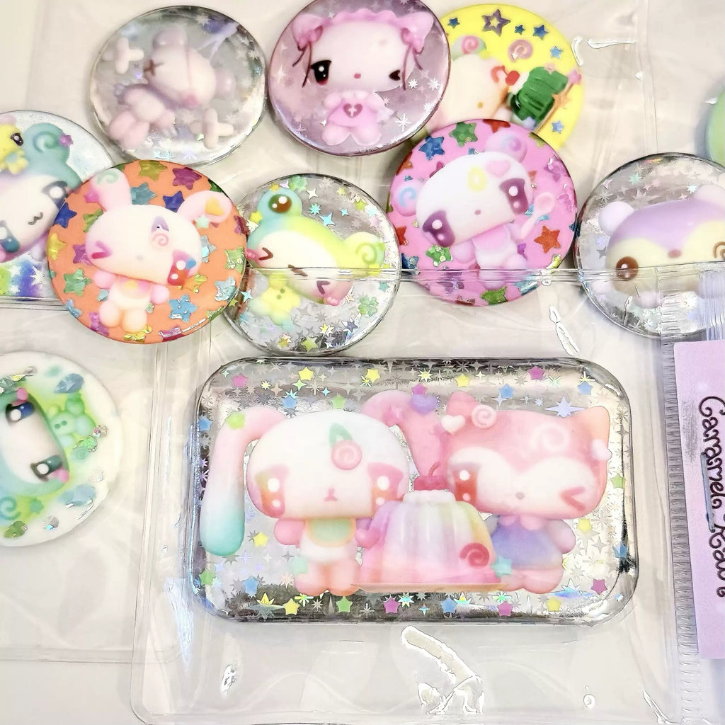 CARAMEL RAIN - DOLL HOUSE BADGES