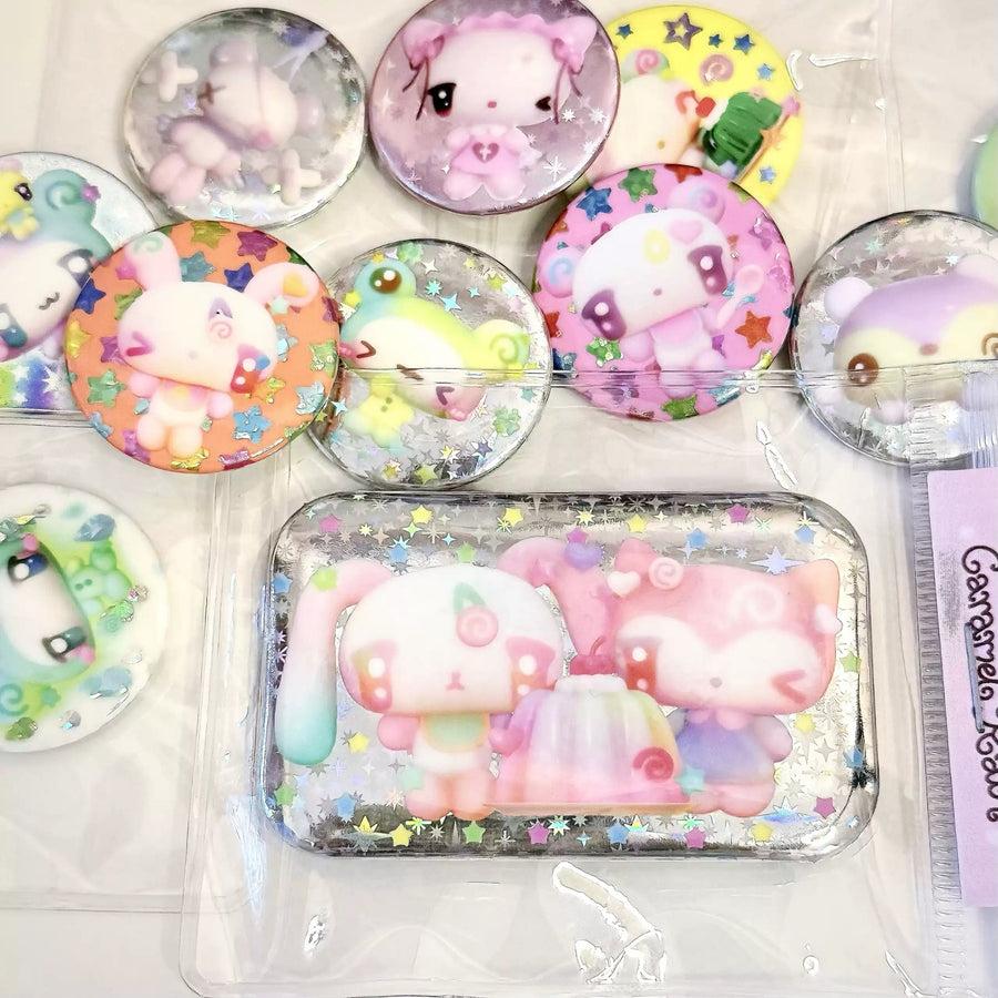 CARAMEL RAIN - DOLL HOUSE BADGES
