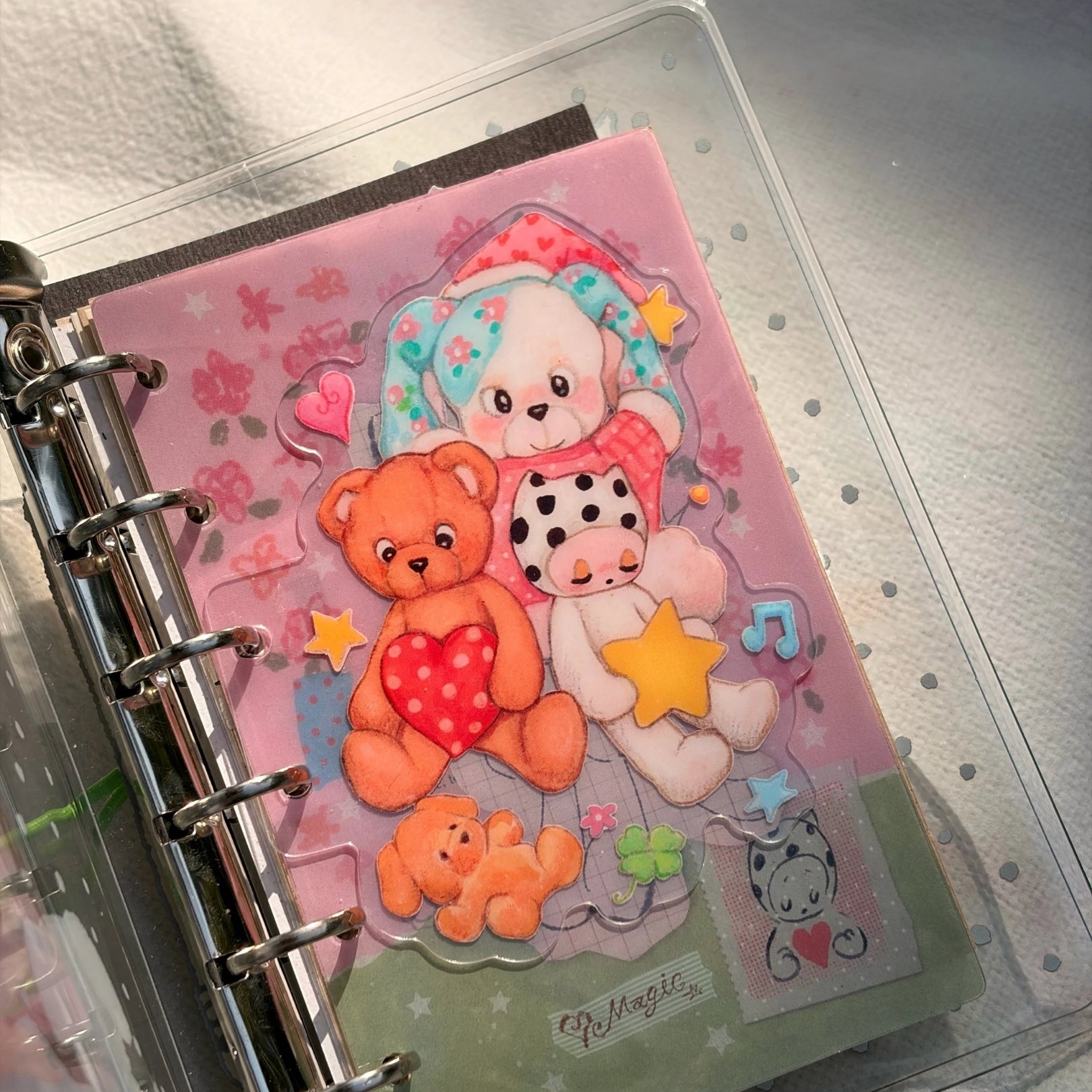 NIO BIUM - DOLL PVC PAGE DIVIDER