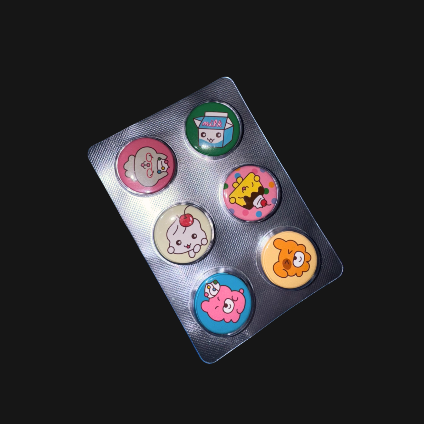Monanbear x Onionion - Mini Pill Badges