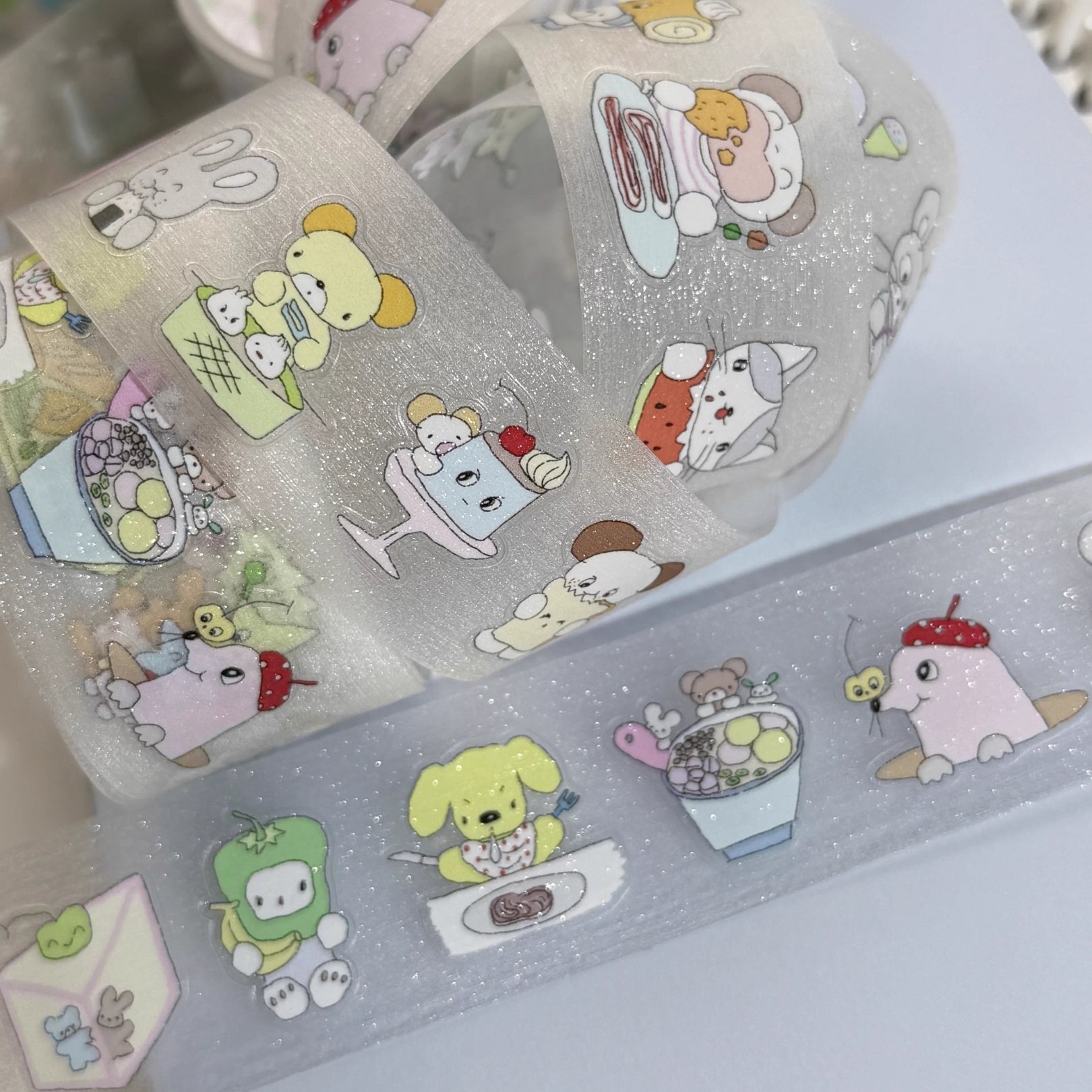 CAPSULE - FOOD STATION STICKER ROLL