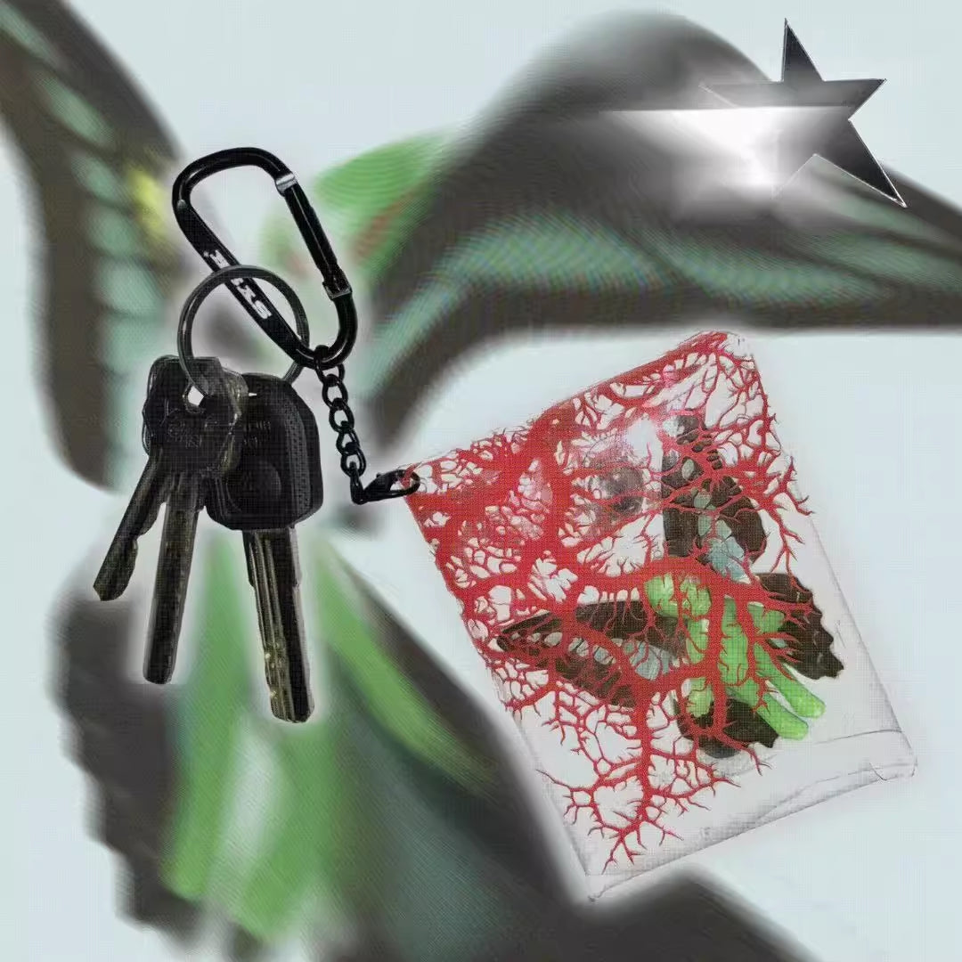 Mewgodow - Warm Placenta Keychain