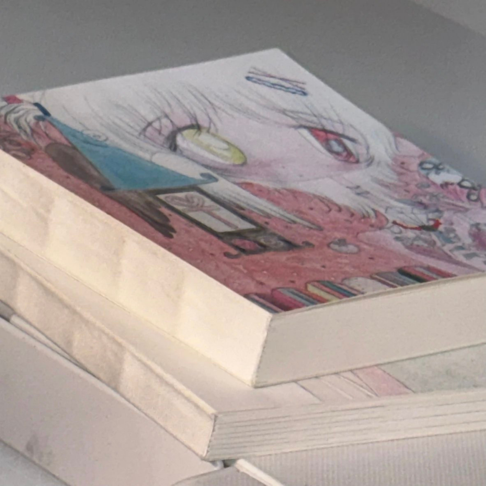 LAZY VENUS SYNDROME - STRAWBERRY WHITE BOOK NOTEPAD